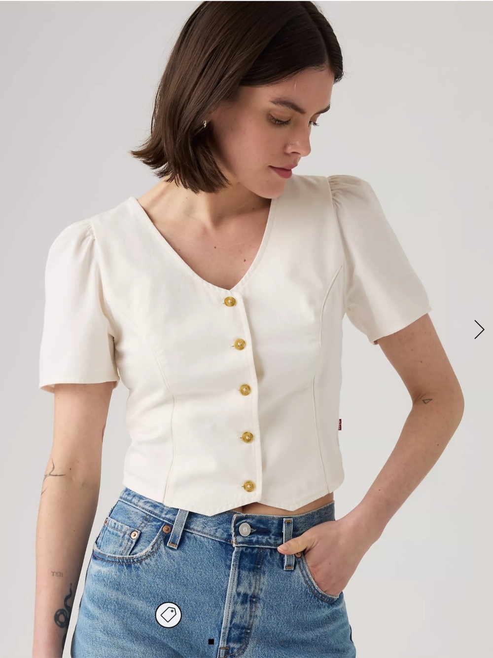 Women's Cream Button-Front V-Neck Top Levi’s size Medium